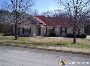 112 Amanda Dr, Maryville, TN 37801