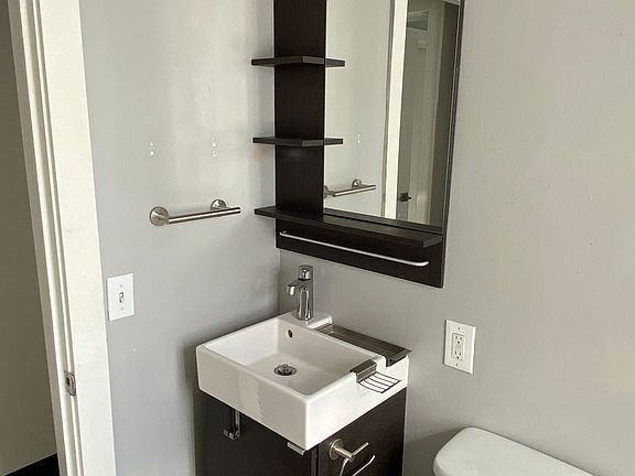 5th image of 221 N Quince St #8