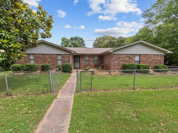 1504 Wright St, Jacksonville, AR 72076