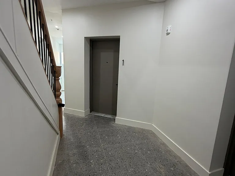 10 School St #G1 — Photo 11