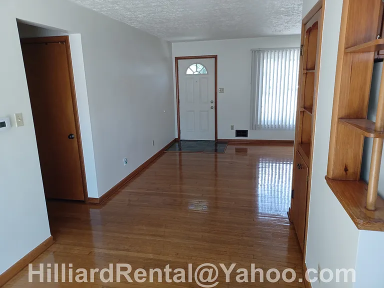 5175 Scioto Darby Rd — Photo 2