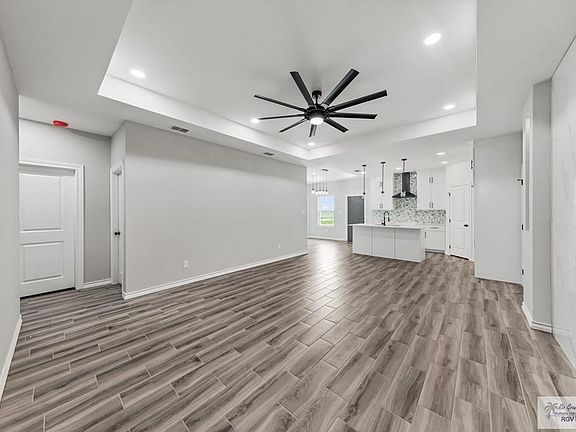 3rd image of 6421 Bengal Ct