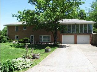 3923 Church Rd, Evansville, IN 47720