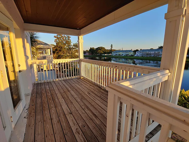 184 Pompano Dr SE #D — Photo 11