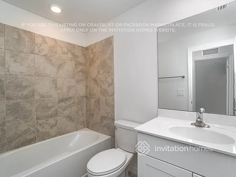 7169 Greenwood Park Cir #54 — Photo 19