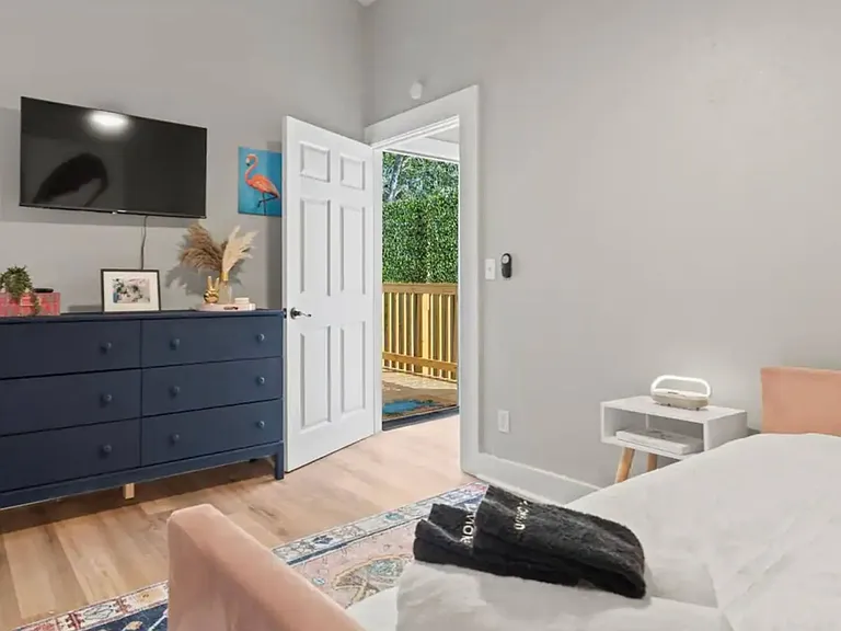 1104 E Louisiana Ave — Photo 5