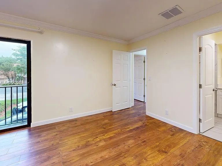 4206 NW 114th Ter #6 — Photo 5