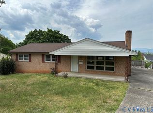 865 Olney Rd, Vinton, VA 24179
