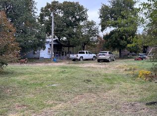2828 Piney Creek Rd, Stigler, OK 74462