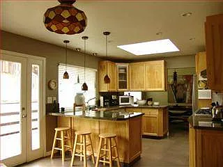 3658 Deedham Dr photo 1