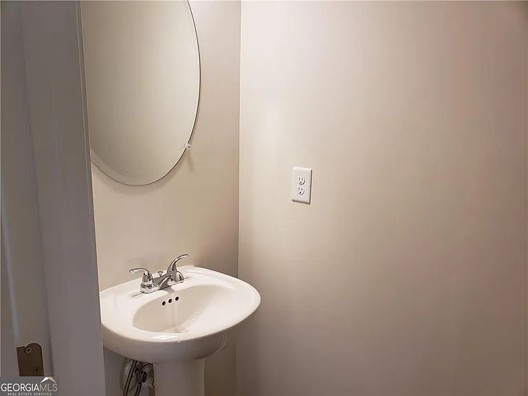 2725 Daybreak Ct NW — Photo 7