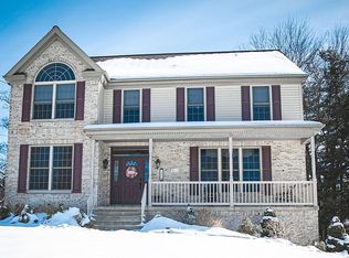 341 Hillcrest Ave, Pittsburgh, PA 15237