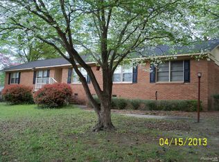 916 Baxley Pond Rd, Kershaw, SC 29067