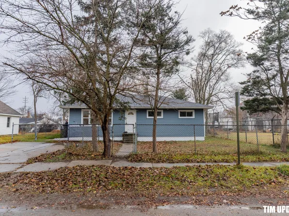 961 Aurora Ave, Muskegon, MI 49442