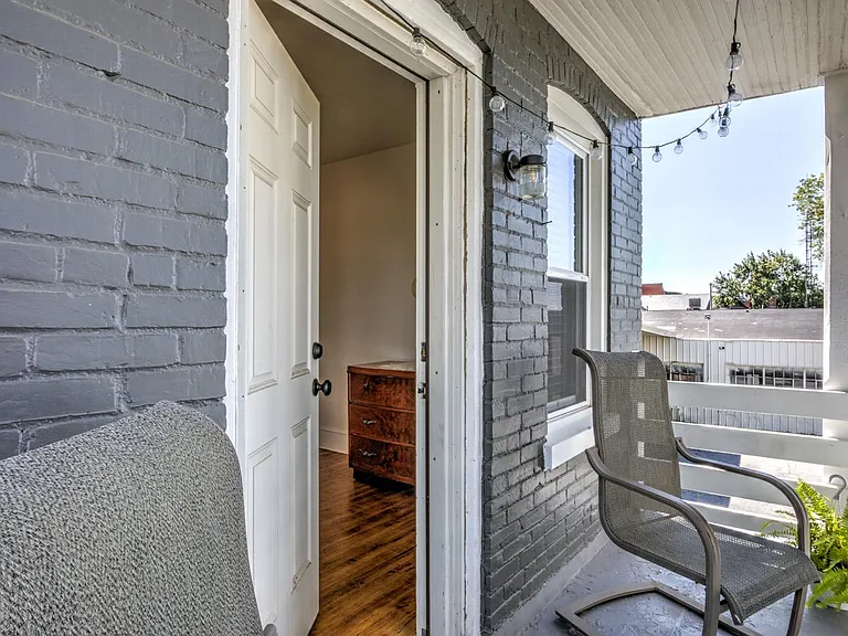 637 E Orange St #2 — Photo 32