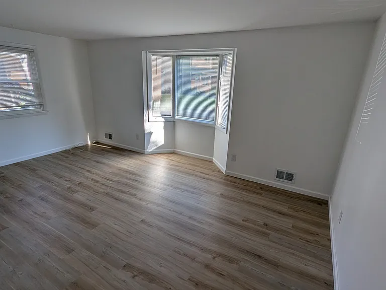 534-582 Denise Rd #580 — Photo 4
