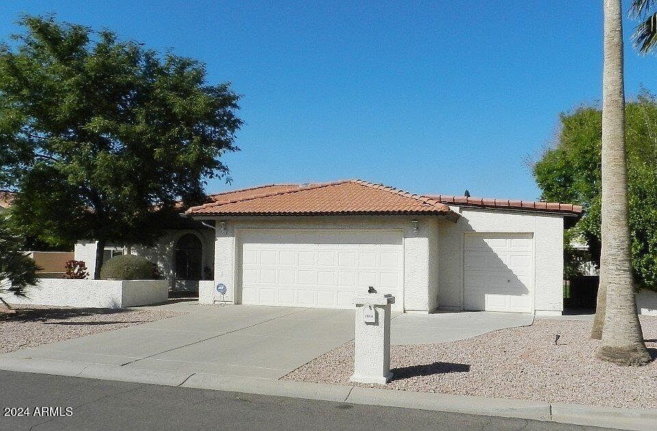 1st image of 10438 E WATFORD Way