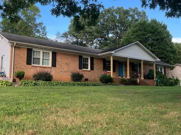 1493 Tin Ln, Lincolnton, NC 28092