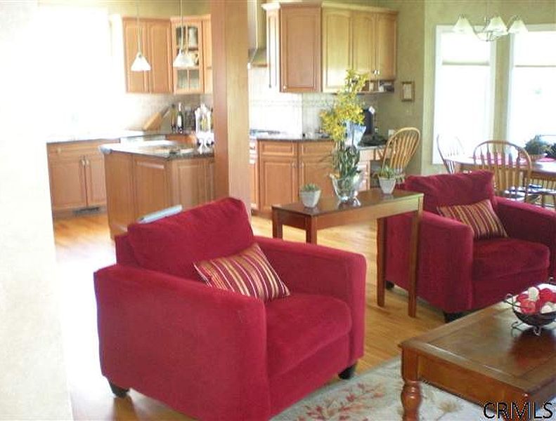 2nd image of 4 BLOSSOM HILL Court