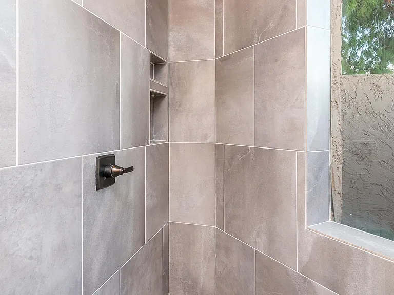 6802 E Ludlow Dr — Photo 14