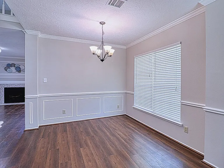 427 Birch Hill Dr — Photo 3