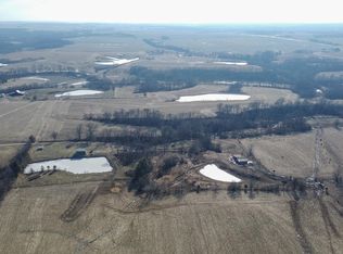 19785 Beaty Mound Rd, Jerseyville, IL 62052