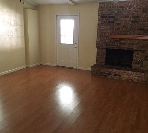 2nd image of 5112 Gilliam Cir