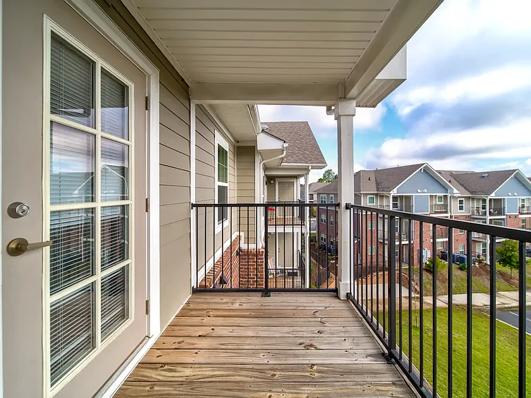 Granite Pointe Apartment Homes — Photo 13
