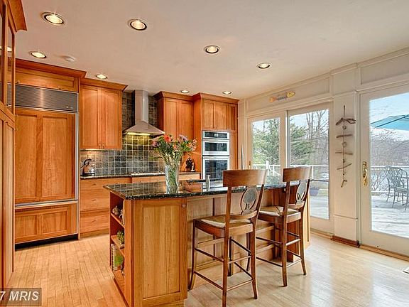 4th image of 3531 Half Moon Cir
