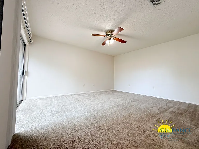 11 Oak Ln — Photo 13