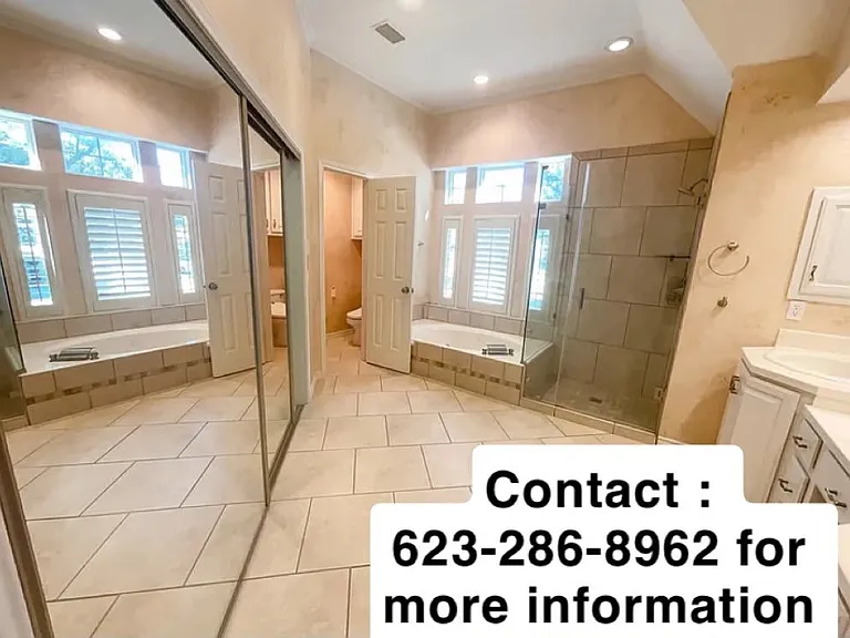2741 Barrington Dr — Photo 4