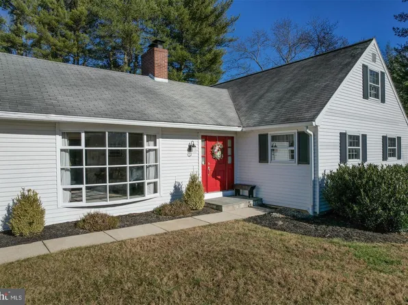 1043 S New St, West Chester, PA 19382