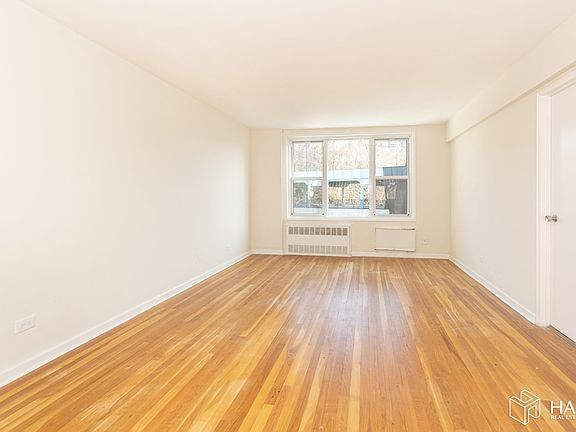 2nd image of 2390 Palisade Ave APT 6H