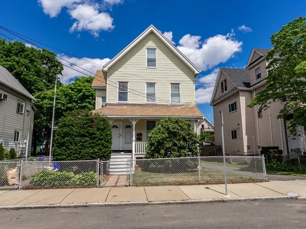 22 Stearns St, Malden, MA 02148