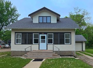 500 Linden Ave SE, Cokato, MN 55321