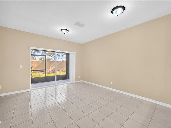 2nd image of 3577 Wilshire Way Rd #61