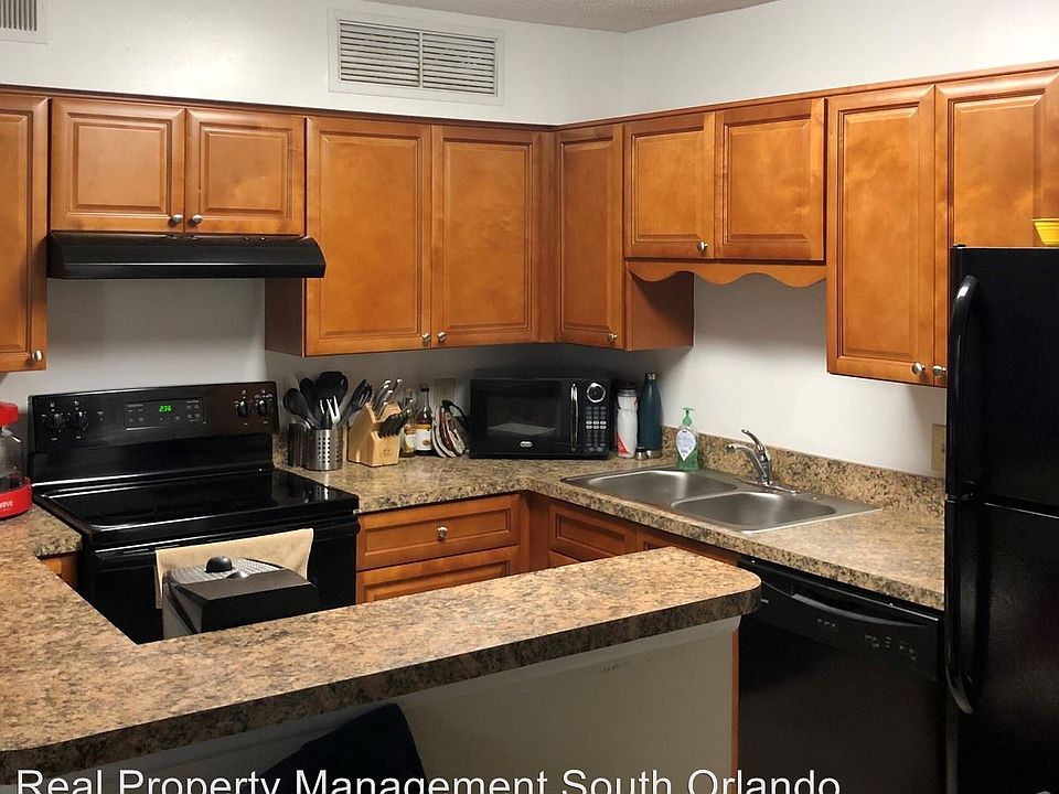 2nd image of 370 Lake Ontario Ct Unit 104