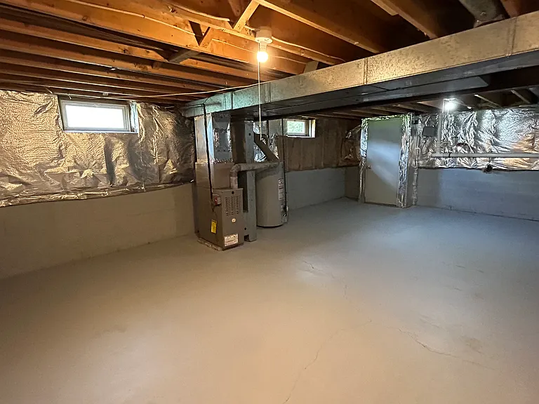 245 Mercer Ave #A — Photo 21
