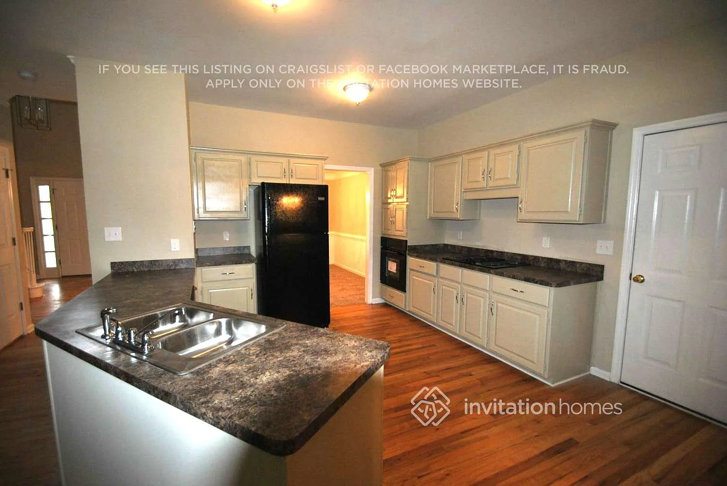 7280 Waters Edge Dr Stone Mountain, GA 30087 — Photo 3
