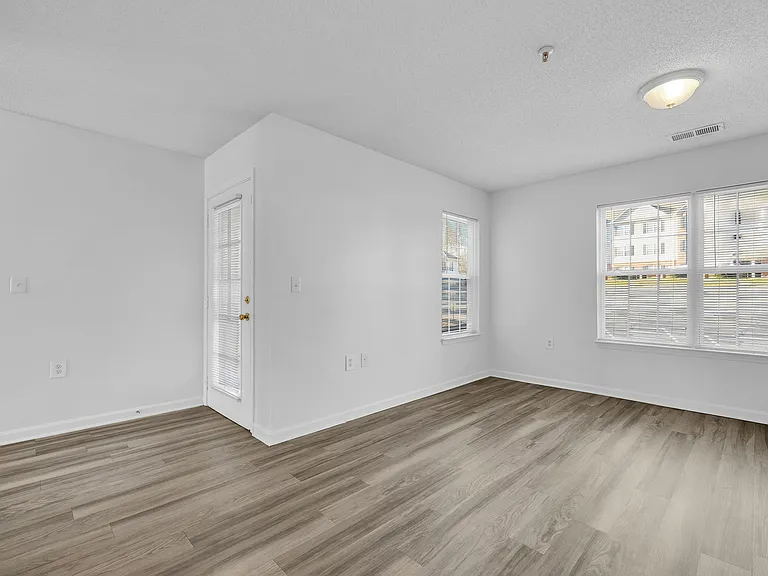 Arrowood Villas — Photo 32