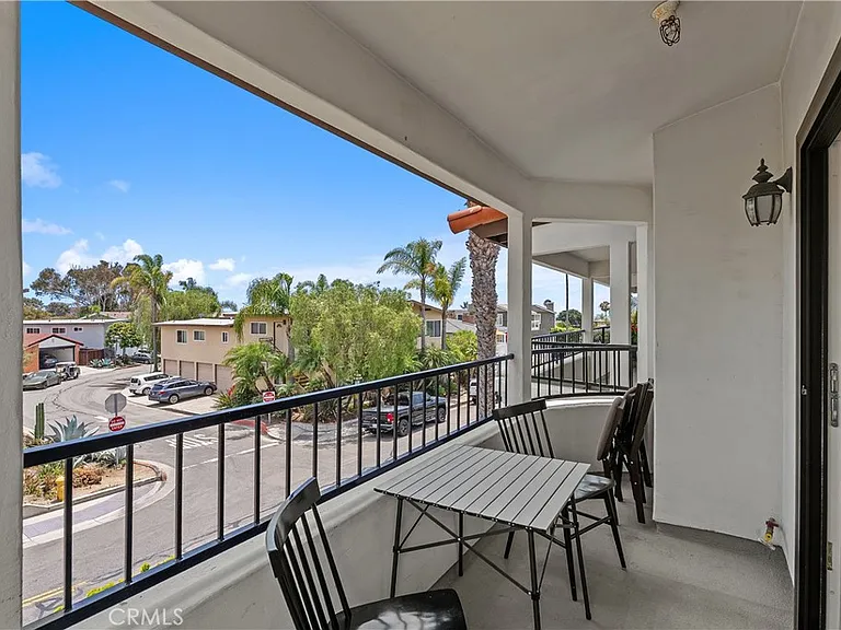 210 Avenida Montalvo #4 — Photo 26