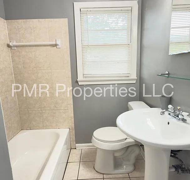 2311 NW Denver Ave — Photo 7