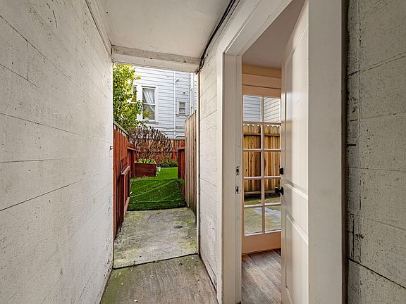 5th image of 1510 Fell St #B
