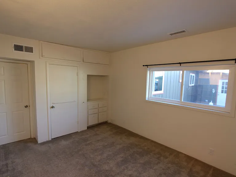 1612 N San Francisco St — Photo 13