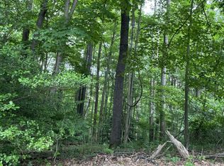 154 2nd Ave, Fayetteville, WV 25840