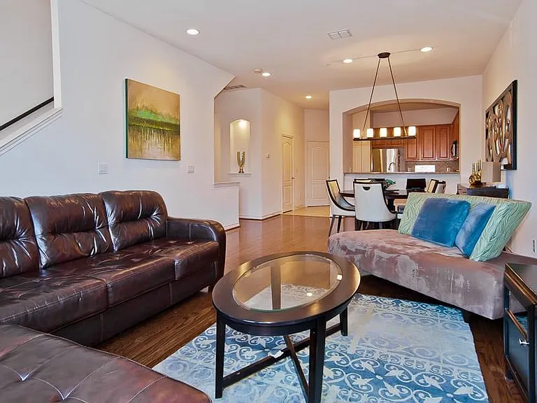 4419 Buena Vista St #21 — Photo 9