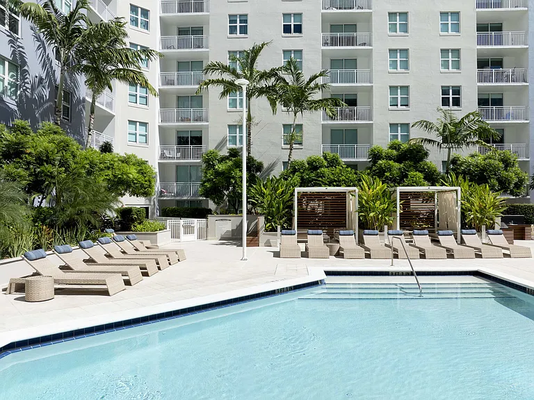 Camden Las Olas — Photo 33