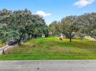 7685 2nd Terrace, Lake Worth, FL 33463