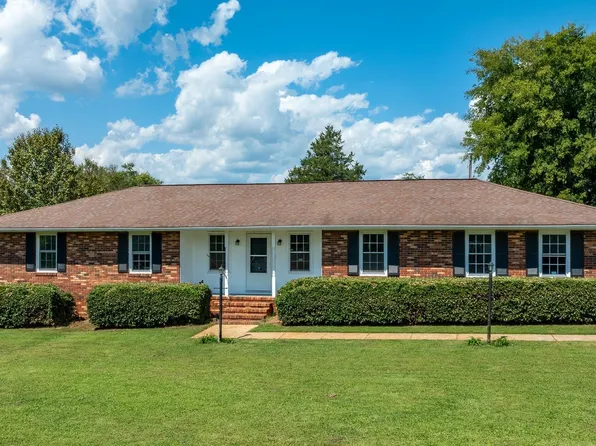 423 Greenmeadow Cir, Anderson, SC 29626
