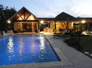 328 Northcliff Ridge Ln, Friendswood, TX 77546